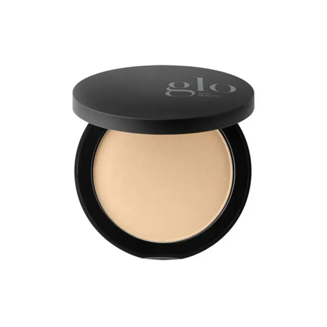 Glo Skin Beauty Pressed Base Foundation, "Golden Medium", 9g.