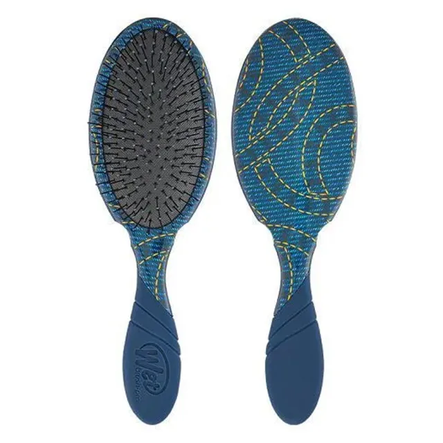 Wet Brush Pro Detangler Free Sixty Denim