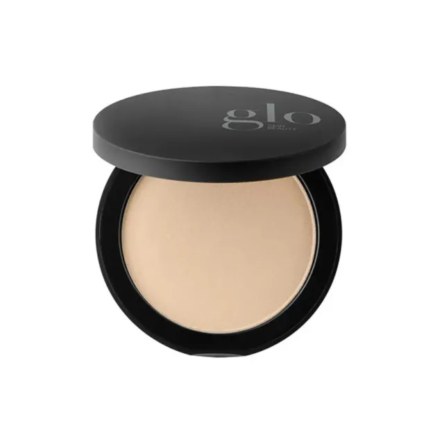 Glo Skin Beauty Pressed Base Foundation, "Natural Medium", 9g.