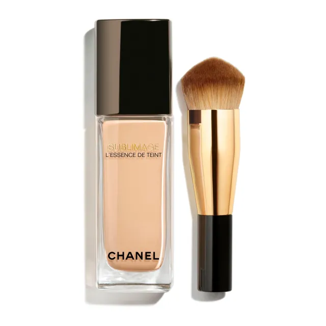 ET Ultimativt Foundationserum FOR Mere Udstråling