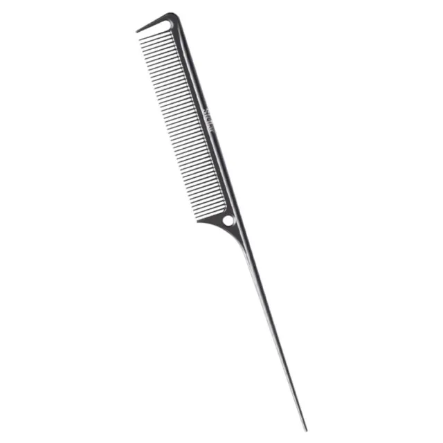 Stellar Carbon Tail Comb