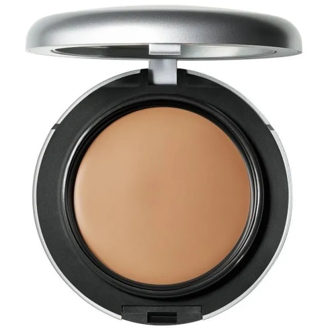 MAC Studio Fix Tech Cream-To-Powder Foundation 10 g - NC17
