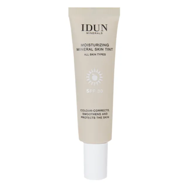 Idun Minerals Moisturizing Mineral Skin Tint, "Gamla Stan" Light, 27ml.